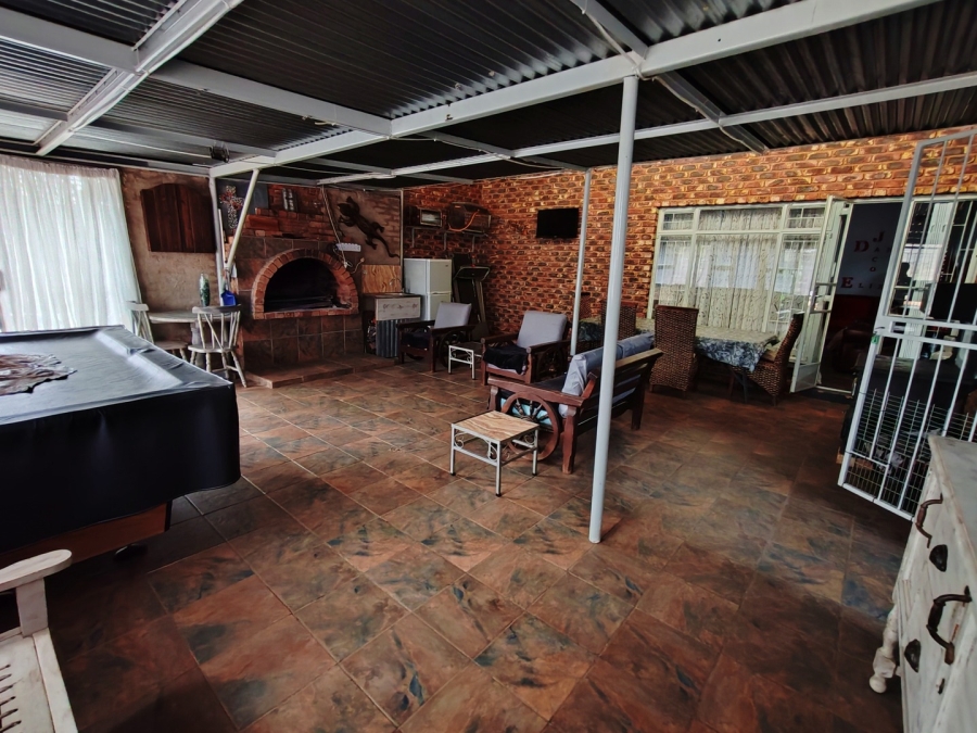 4 Bedroom Property for Sale in Potchefstroom North West